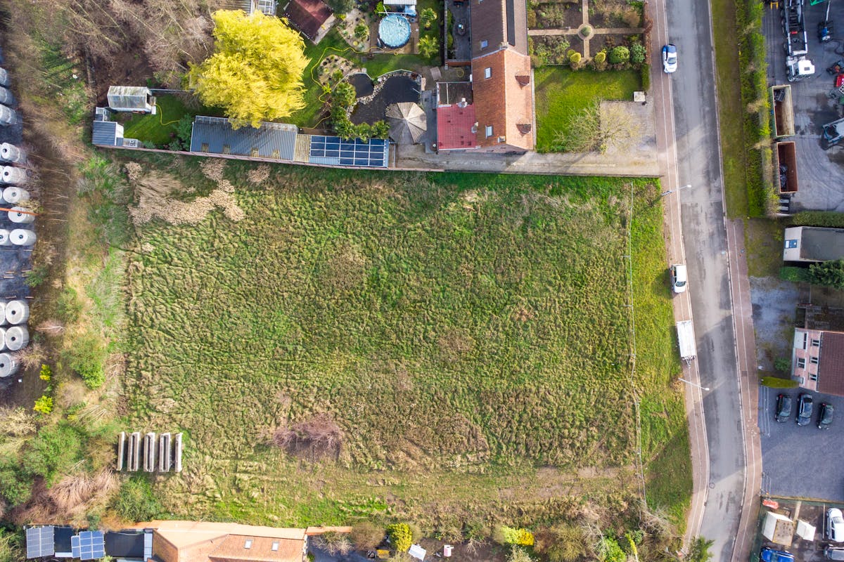 Uniek stuk bouwgrond te koop van 4.500 m² met tal van mogelijkheden - foto 2