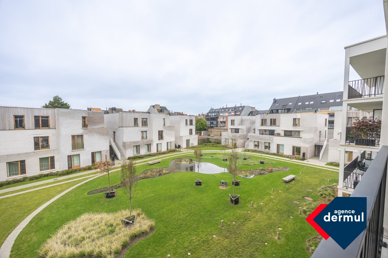 RECENT APPARTEMENT MET PARKING - foto 5