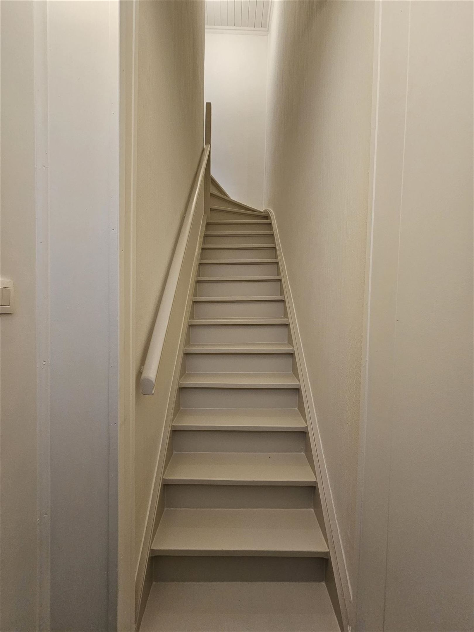 Woning met 3 à 4 slpks en tuin - foto 5