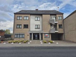 Bezoeken kunnen niet telefonisch ingepland worden, huurprofiel is verplicht: klik op BEZOEK AANVRAGEN via de volgende link: en maak een...