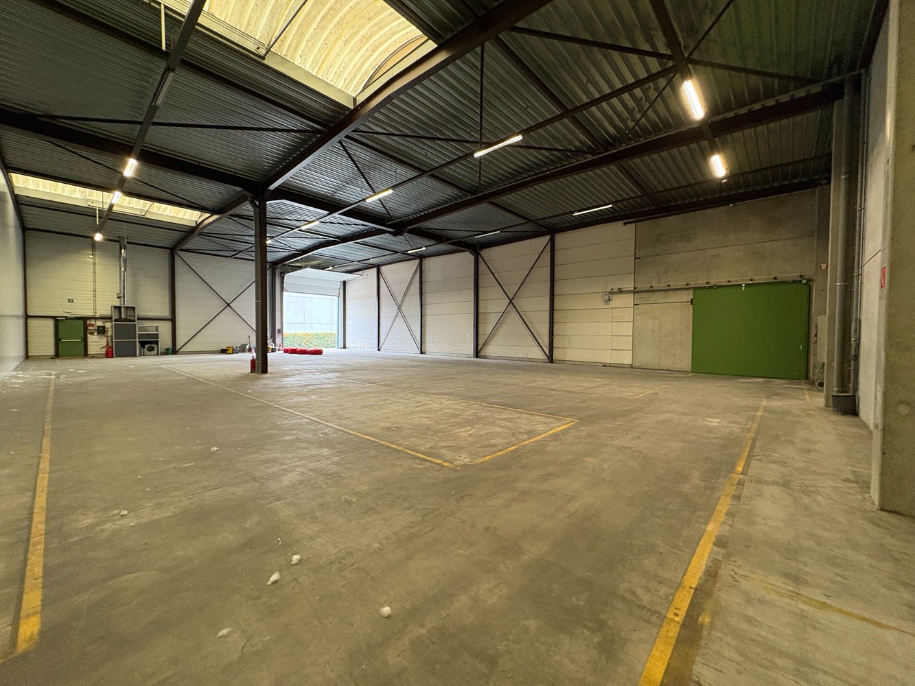 Bedrijfshal te huur van 542 m² - foto 4