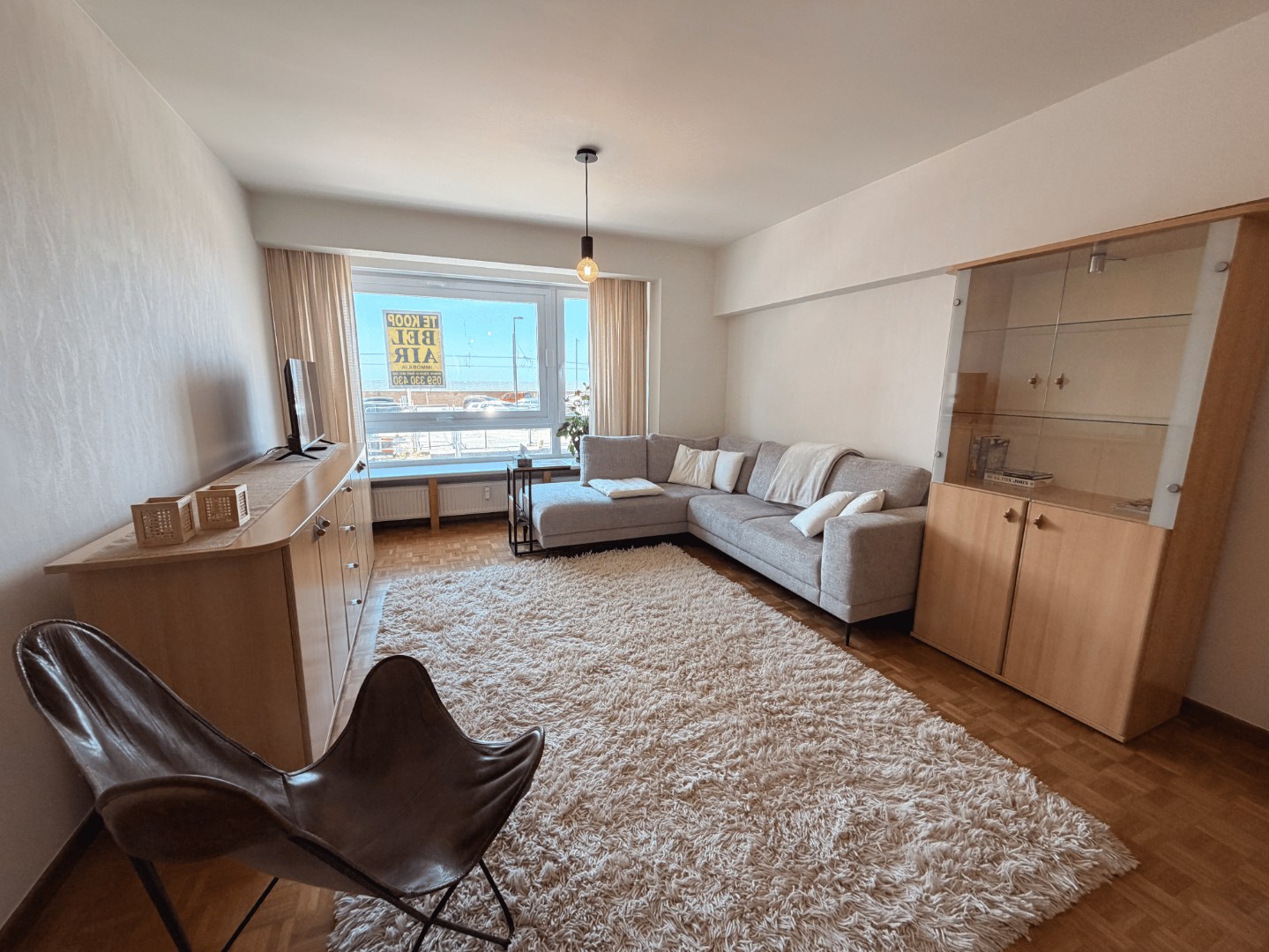 Instapklaar 2-slaapkamerappartement met zeezicht op toplocatie - foto 4