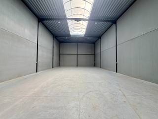 Commercial à louer à Waregem