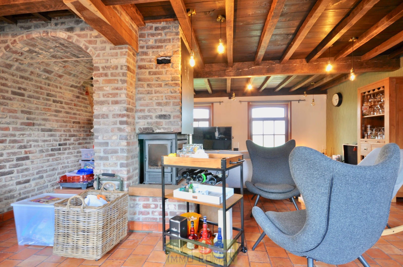 Ruime woning met tuin en bijgebouwen te Kluisbergen - foto 3