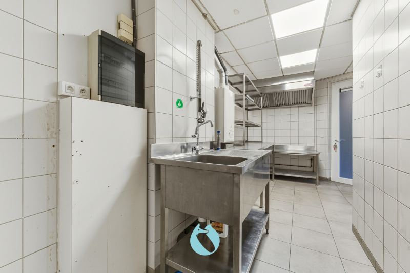 Opbrengsteigendom bestaande uit 8 entiteiten met parkeerplaatsen - photo 5