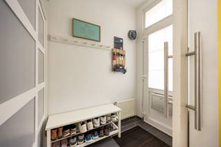 Charmante woning in het centrum van Brasschaat!Bent u op zoek naar een gezellige woning op een toplocatie in het hart van Brasschaat?Dan is deze...