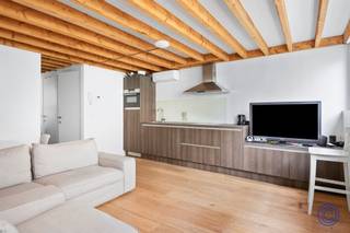 Informatie appartementHet appartement met EPC-label B bevindt zich op de 3de verdieping van een kleinschalig gebouw (4 appartementen) dat in 2017...