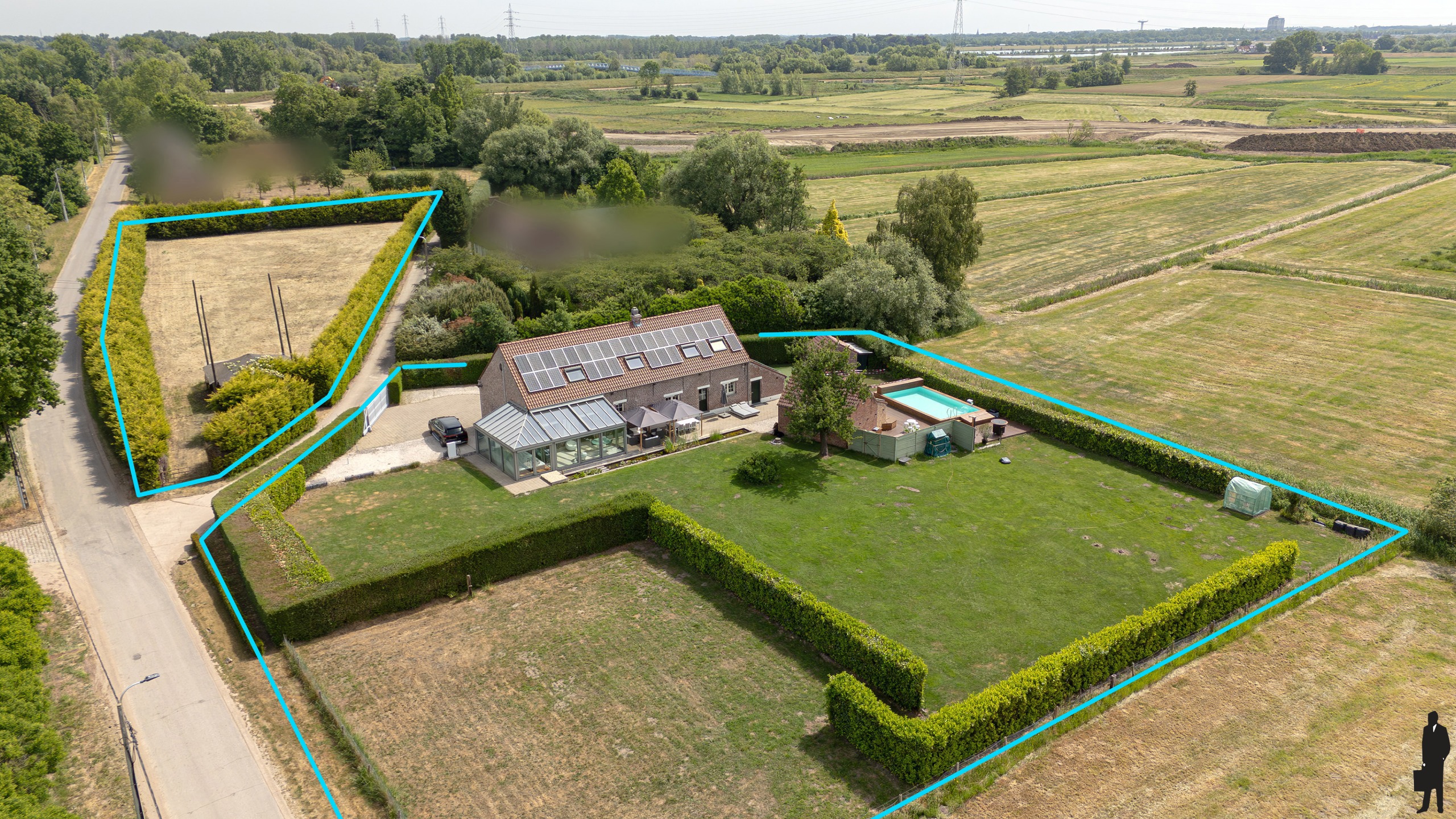 Authentieke en luxueus gerenoveerde langgevelhoeve op een domein van 6.920 m². - foto 1