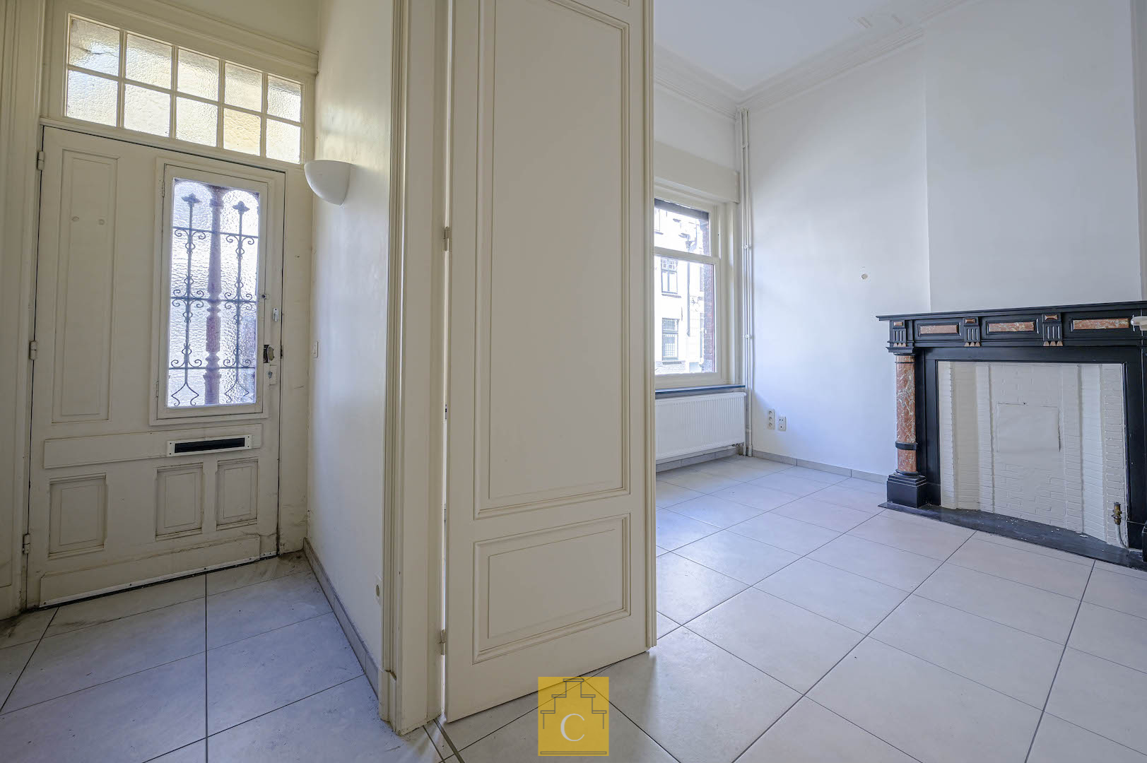 Karakterpand met stadstuin en fietsenpoortje, centrale ligging op een boogscheut van  ’t Zand en Sint-Salvatorskathedraal - photo 3