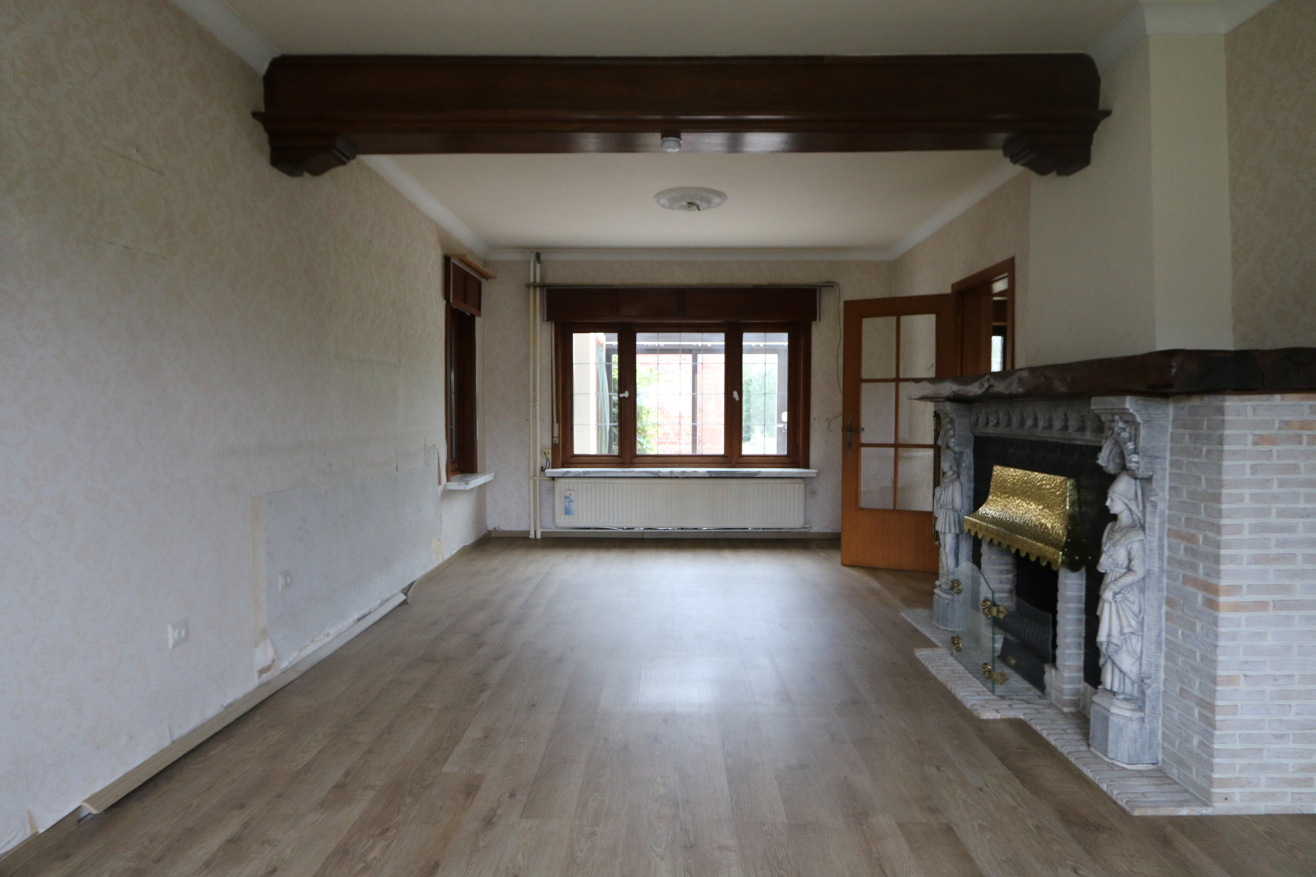 Te renoveren vrijstaande woning op groot perceel! - foto 2