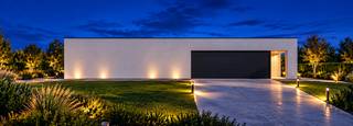 Mooi gelegen perceel woning/bouwgrond voor het bouwen van een open bebouwing.<br /><br />Bouwen aan 6% mogelijk onder voorwaarden.<br /><br />Opp.: +/- 3531 m² Prijs: € 495.000<br /><br />FORMULE WATER- EN WINDDICHT:<br />- Ruwbouwwerken<br />- Timmerwerken<br />- Aluminium buitenschrijnwerk met 3-dubbele beglazing<br />- Dak- & zinkwerken<br />_________________<br />= € 566.186 excl. btw<br /><br />OPTIE AFWERKING:<br />- Elektriciteit en ventilatie<br />- Chape -en vloerisolatie<br />- Pleisterwerken<br />- Sanitaire werken ( HW toestellen = € 20.000 excl. btw )<br />- Warmtepomp lucht/water ( Viessmann )<br />- Bevloering ( HW vloer : 50€/m² HW plinten : 15€/lm HW wandtegels : 30€/m² )<br />- Keukeninstallatie ( HW = € 25.000 excl. btw)<br />- Binnenschrijnwerk<br />- Voegwerken<br />- Blowerdoortest<br />- Zonnepanelen 20st. ( 435 Wp )<br />_________________<br />= € 222.216 excl.btw<br /><br />WIJ BOUWEN OOK A LA CARTE<br />Opties zijn mogelijk tot net voor " Normale Bewoonbaarheid" (volgens aannemingsovereenkomst)<br />Informeer naar onze interessante HUISRUIL-FORMULE<br /><br />zie ook : WWW.SPEYBROECK.BE<br />Bel 0473 300 700 of GRATIS 0800 15 700<br /><br /><br /><br />