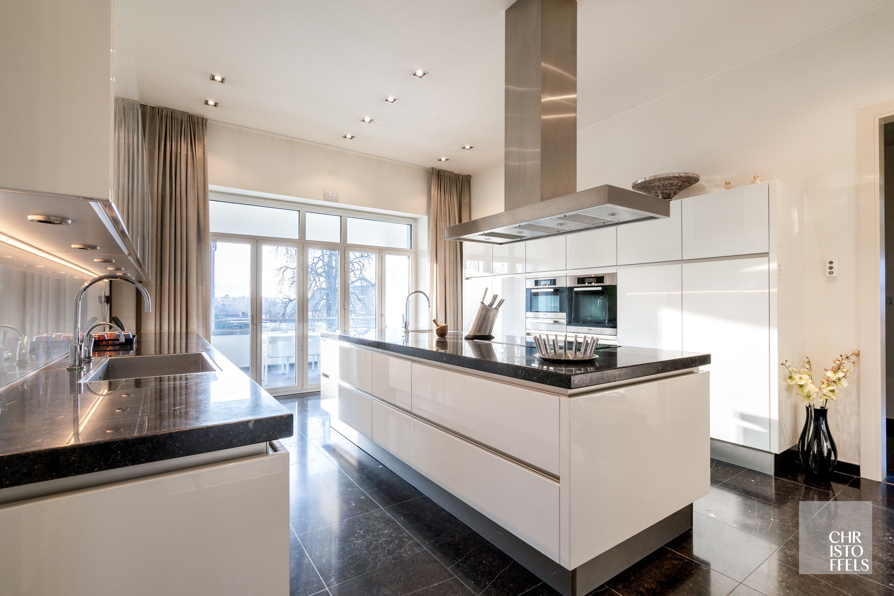 Exclusief Villa-Appartement van 330 m² in Kasteelpark Oud-Rekem - Lanaken - foto 3