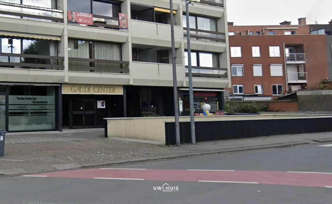 UNIEKE OPPORTUNITEIT: ONDERGRONDSE PARKEERPLAATS IN CENTRUM SINT-NIKLAAS - foto 4