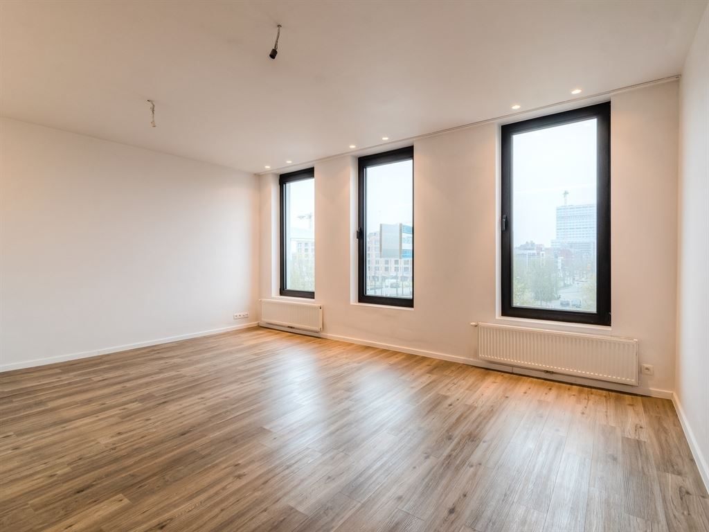 Appartement met terras en zicht op het water - foto 4