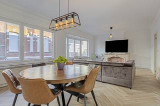 Dit huis te koop in Niel wordt aangeboden via Pre-sale op woensdag 17/12 tussen 14u en 18u. De vermelde prijs is een instelprijs. Wil je een...