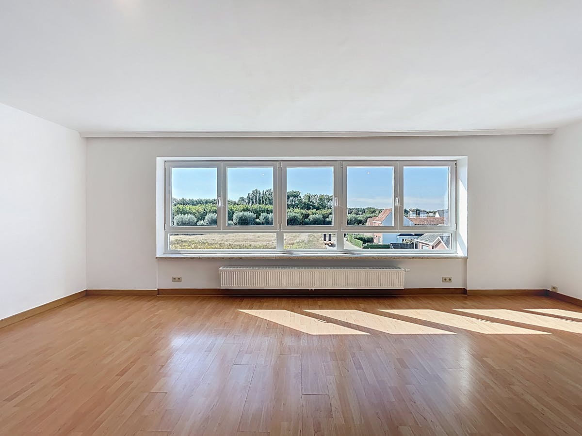 Spacieux appartement de 3 chambres à louer à Courtrai - photo 2