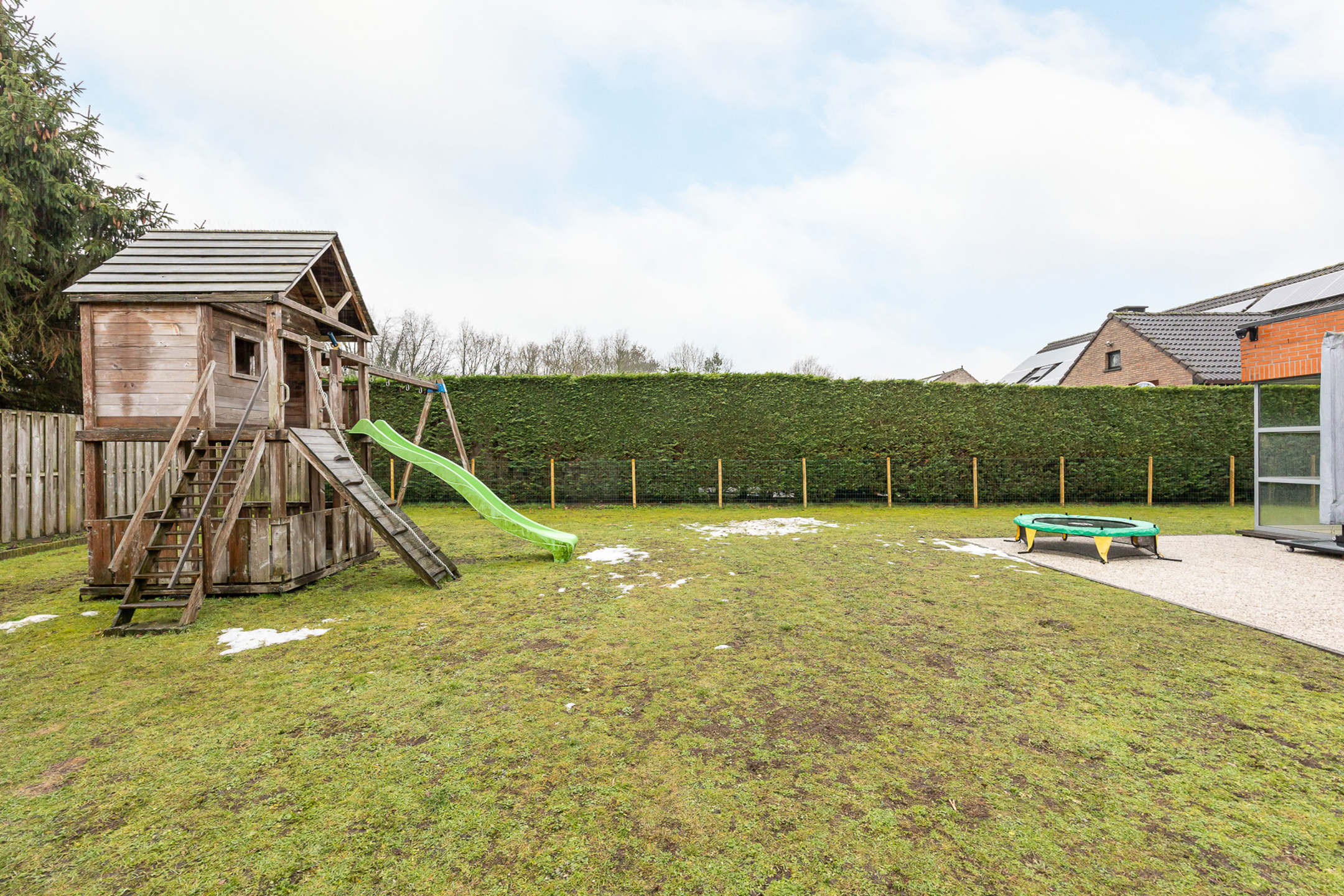 Woning op perceel van 929 m² met 3 slpk. Epc 345 kWh/m² (D) - foto 5