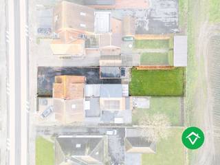 Deze verzorgde woning, gelegen langs de Stationsstraat in Eernegem, biedt een uitstekende locatie op wandelafstand van...