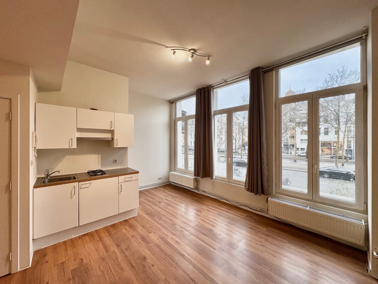 Appartement à louer à Anvers avec 1 chambre - photo 4