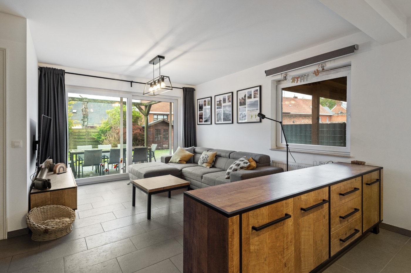 Instapklare, energiezuinige HOB met 4 slpk., carport en groene tuin - foto 4
