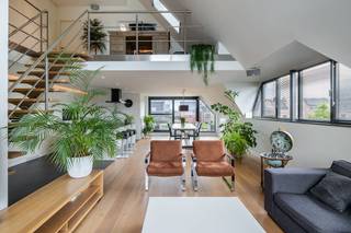 Highlights zijn dat het een uitstekend geïsoleerd appartement met een A-label betreft, met een high-end duurzame prachtige inrichting op...