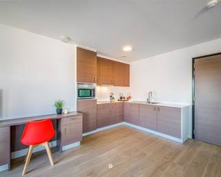 RUPELMONDE - Ben jij een zelfstandige 65- plusser die privacy, comfort, veiligheid en gezelligheid zoekt? Dan is residentie Mercator misschien op...