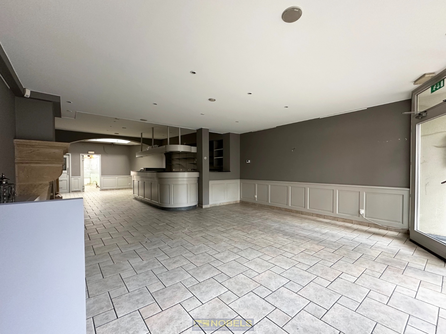 Te koop, commercieel pand met tuin in het stadscentrum van Zottegem - foto 4