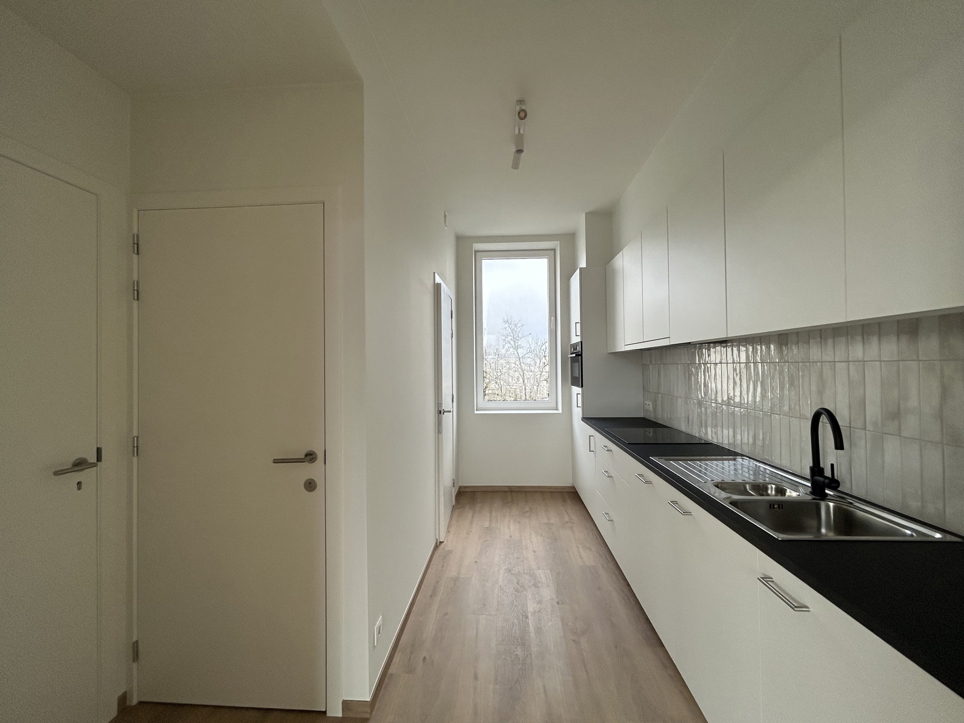 Gerenoveerd, energiezuinig appartement nabij Gent-centrum - foto 3