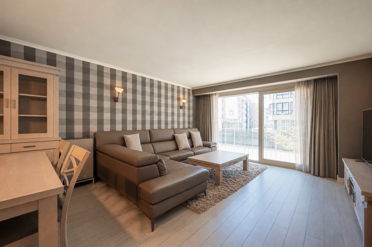 À vendre : Joli appartement avec deux terrasses, idéalement situé dans la Lippenslaan - photo 2