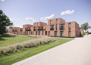 GROEN EN DUURZAAM WONEN IN HARTJE LOMMEL, WEG VAN ALLE DRUKTE, IN EEN PARKOMGEVINGThuiskomen in een oase van rust in een parkomgeving als je naaste...