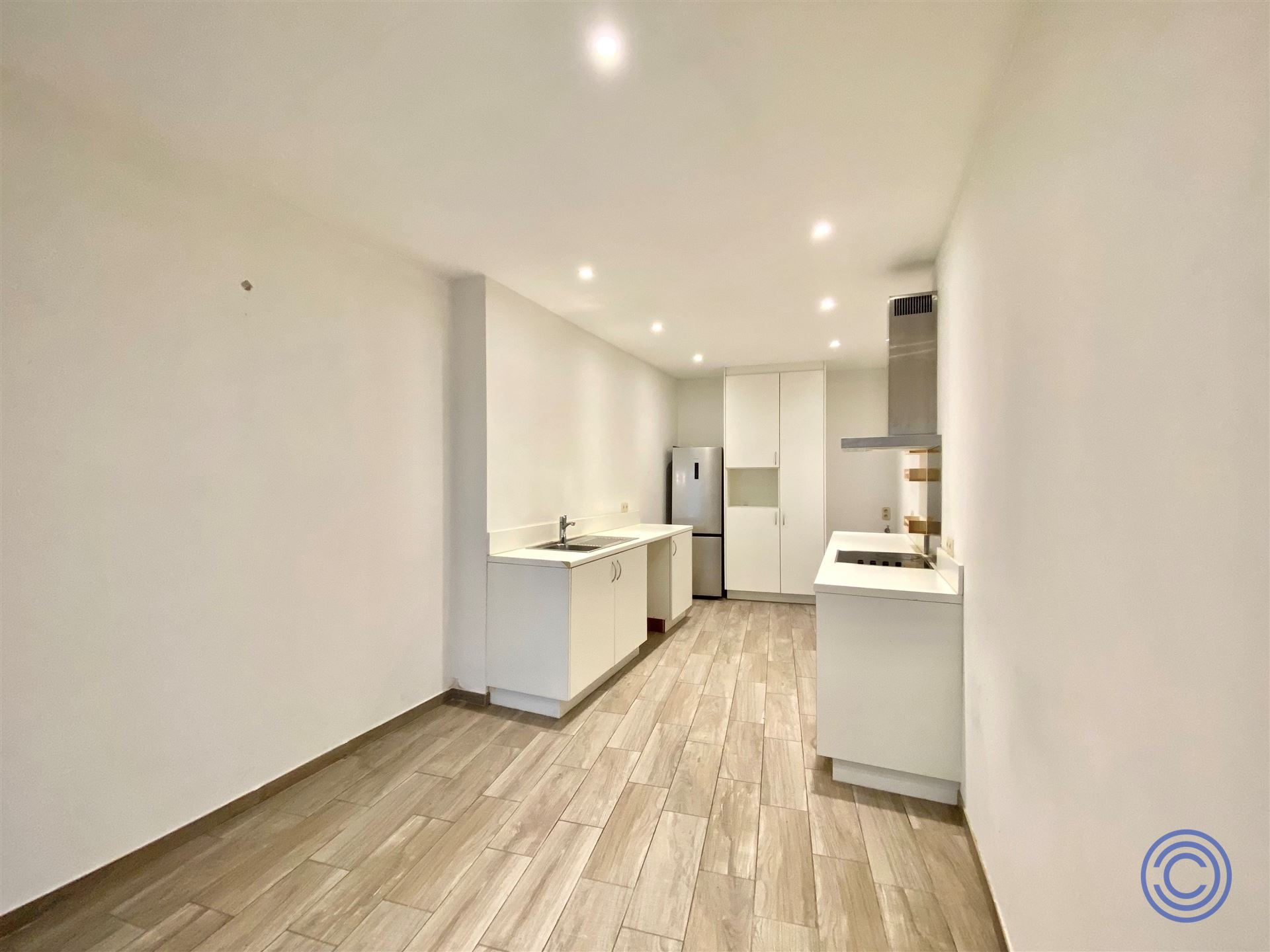 Apartment for sale in Antwerp with 2 bedrooms - photo 3