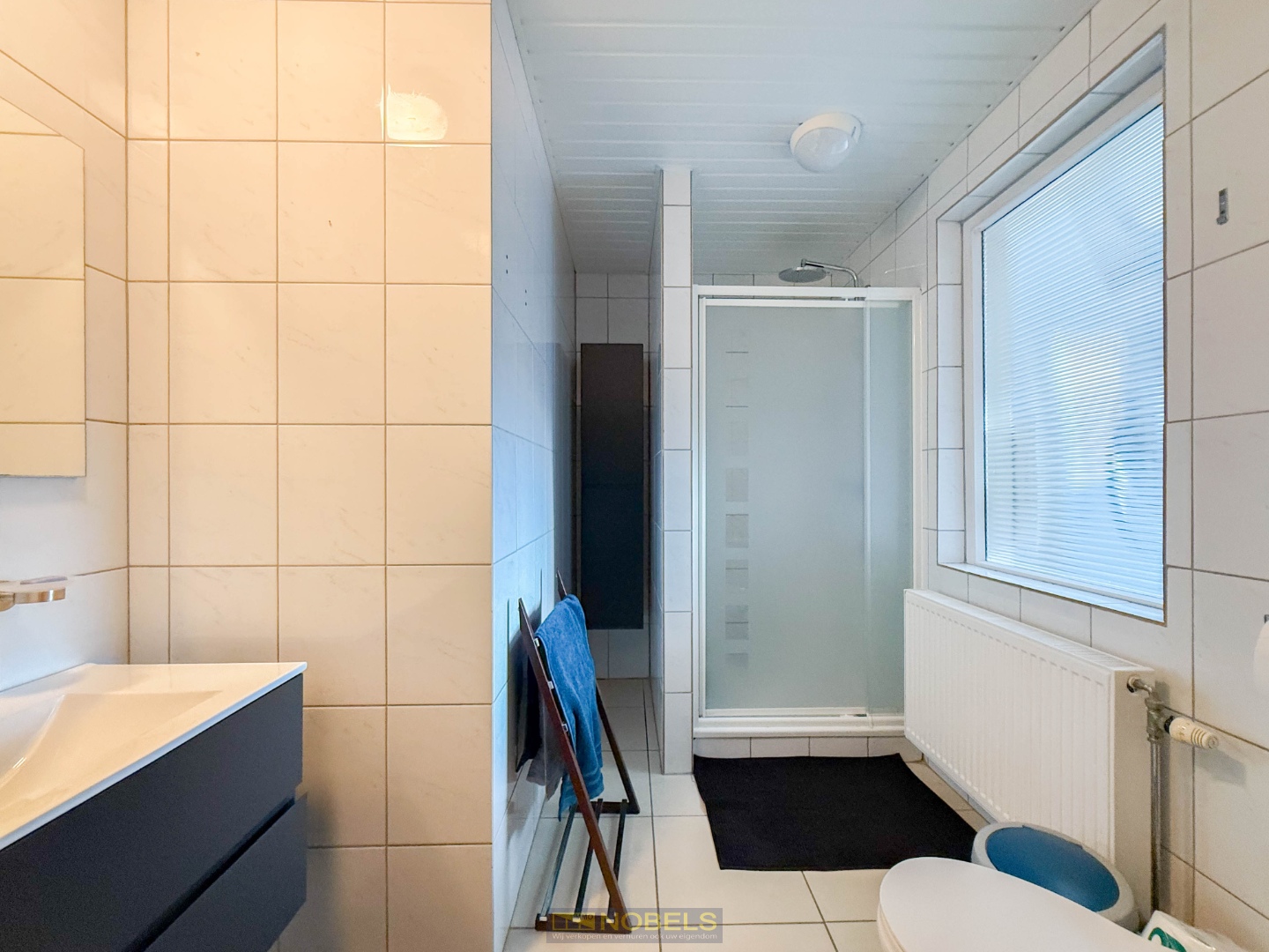 Te koop, verrassend ruime woning met garage en zuidgerichte tuin te Geraardsbergen - foto 4