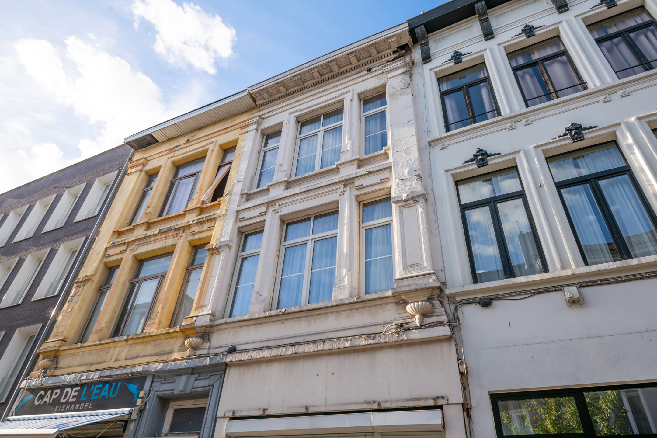 Te renoveren handelspand met woonst en achterbouw op 146 m² in Stuivenberg, Antwerpen - foto 4