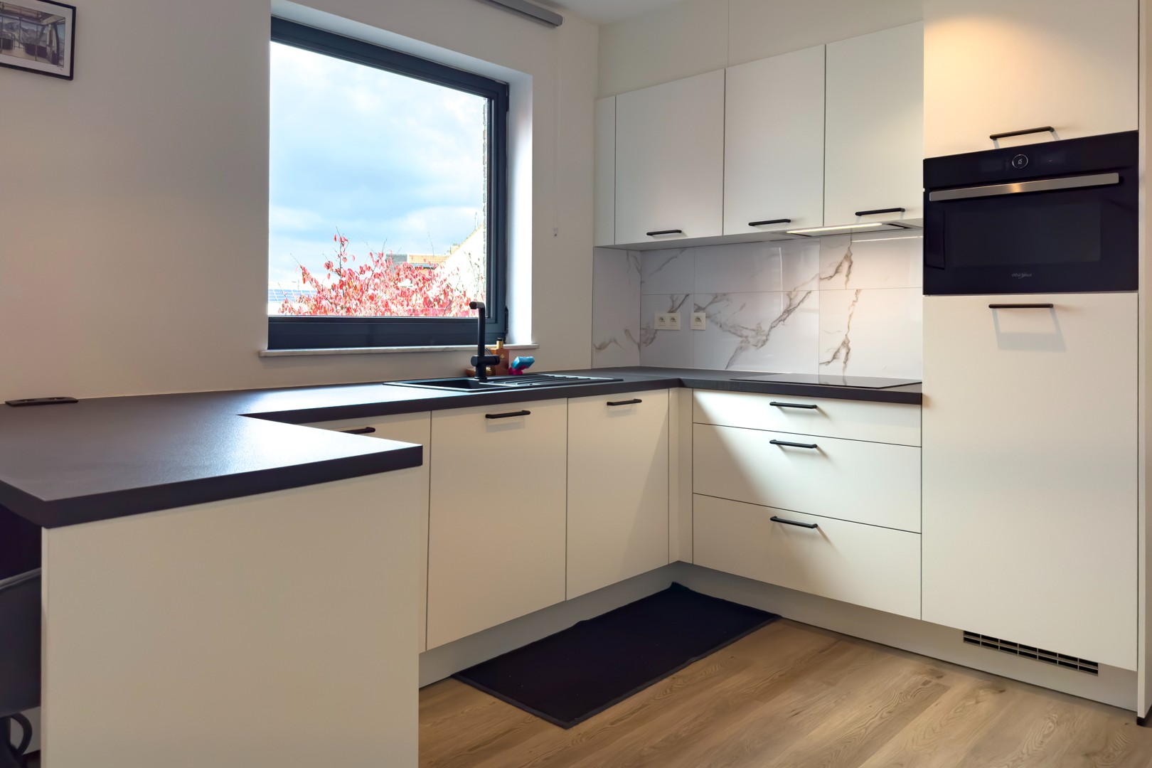 Prachtig gerenoveerd appartement in centrum Merelbeke - foto 2