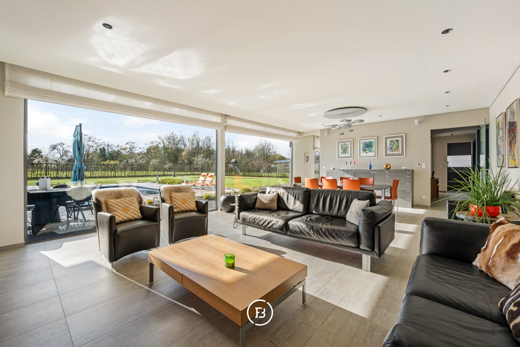 Villa moderne avec piscine et confort de vie ultime - photo 2