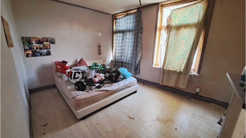 Te renoveren 2-slaapkamerwoning met ruim TERRAS te koop in het centrum van Brugge - foto 4