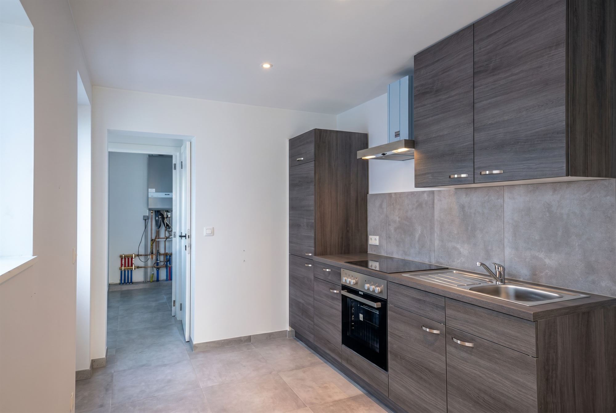 Volledig vernieuwde eengezinswoning met 3 slaapkamers! - foto 4