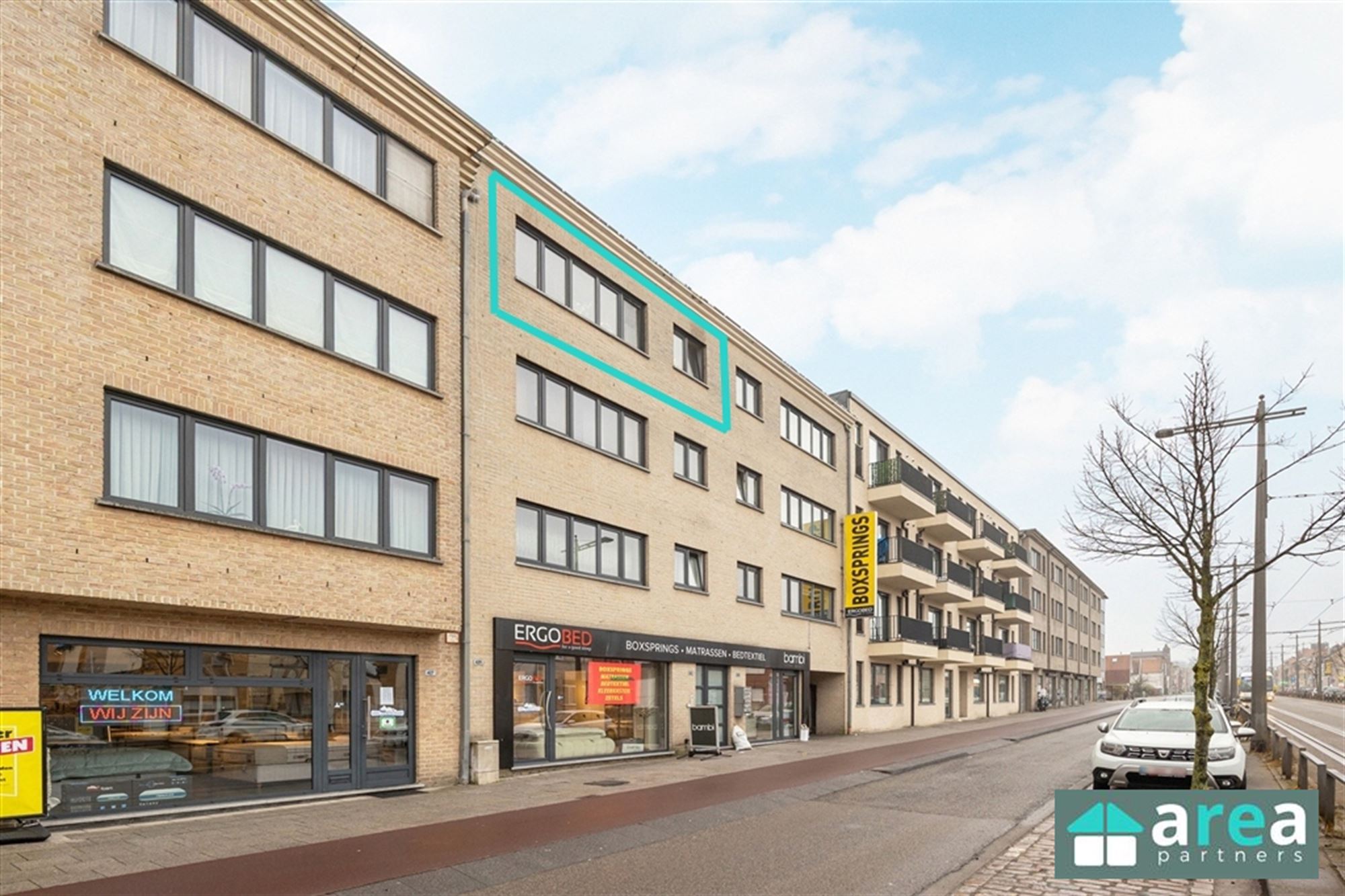 Ruim appartement met 2 slaapkamers en terras! - foto 2
