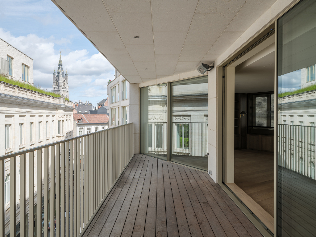 Appartement de luxe avec deux chambres, grande terrasse et situation centrale sur la Kouter - photo 5