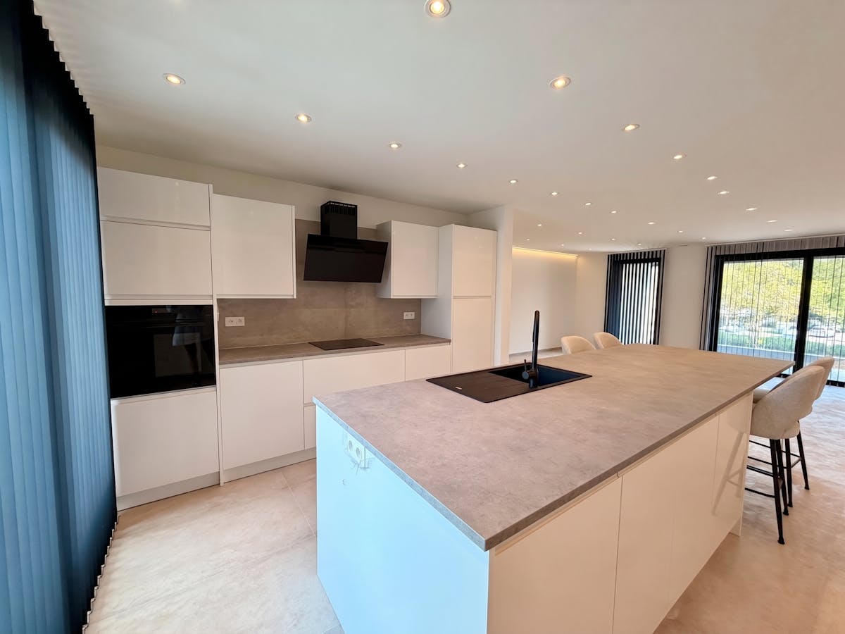 Appartement moderne de nouvelle construction à louer à Genk - photo 5