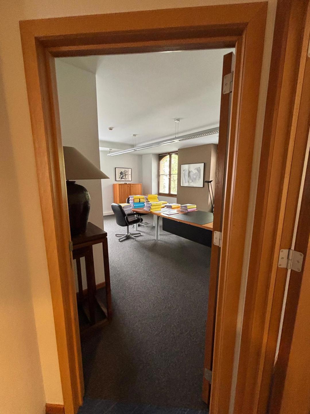 Commercial for rent in Ixelles - photo 4