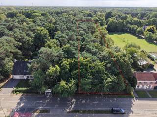 Op zoek naar de perfecte plek om uw droomwoning te realiseren? Dit royale perceel van 2.708 m² in Zoersel biedt u alle mogelijkheden. Dankzij...