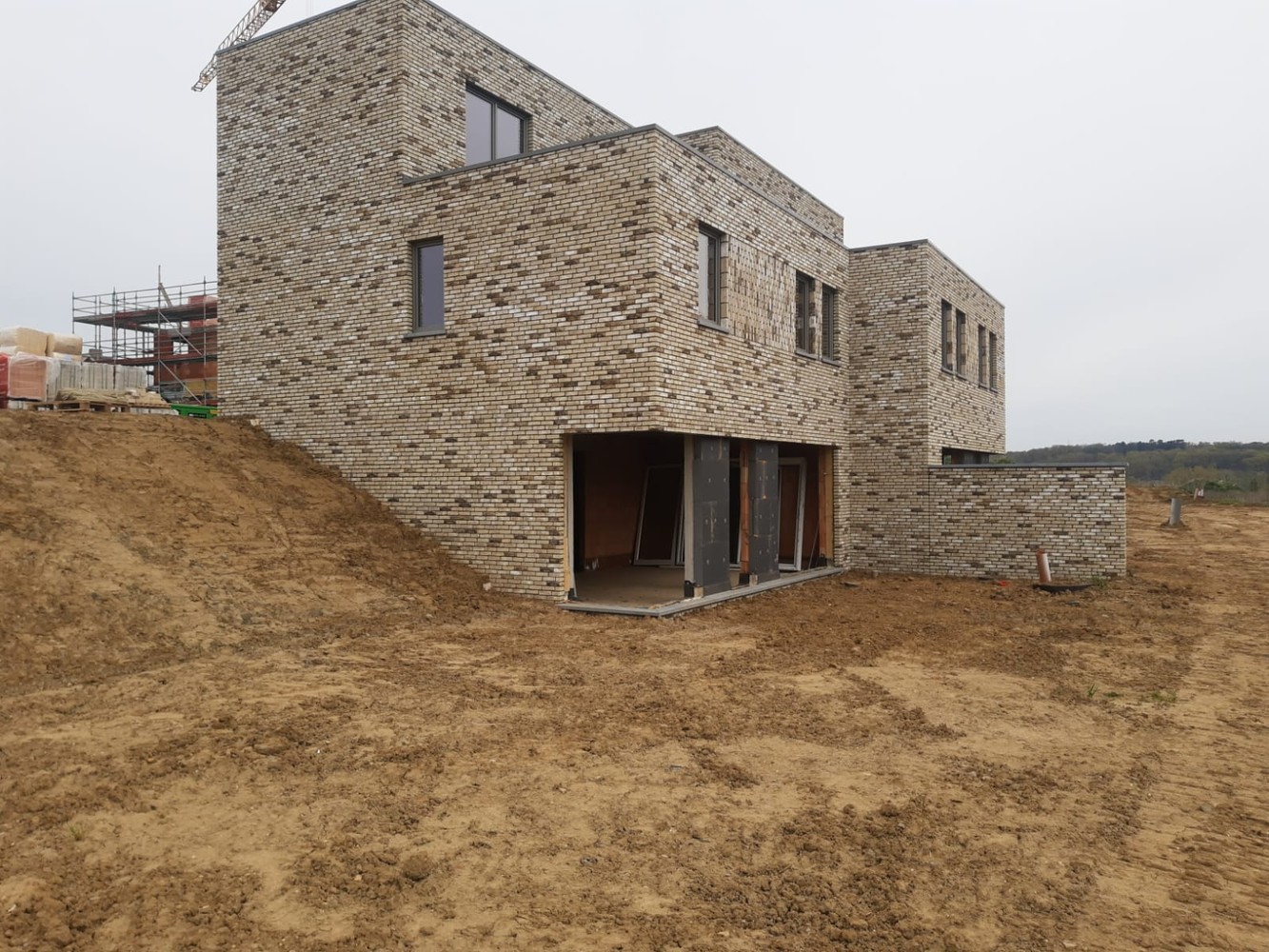 Huis te koop in Court-Saint-Etienne met 4 slaapkamers - foto 2