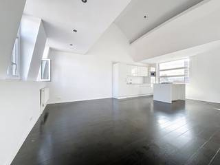 Gerenoveerde triplex met 3 slaapkamers te koop in Schaarbeek – GaucheretstraatSCHAARBEEK – Gaucheretstraat 218Gerenoveerde triplex – 3 slaapkamers –...