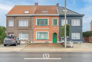 SCHRIJF JE IN VOOR HET EERSTE BEZOEKMOMENT VAN WOENSDAG 18 FEBRUARI VIA ONZE WEBSITE!Ben jij op zoek naar een stevige woning met 5 slaapkamers en een...