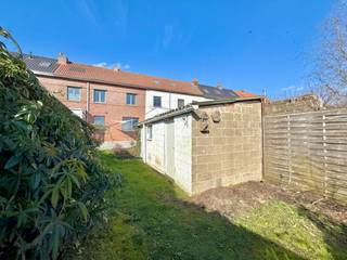 Ontdek deze instapklare woning met een centrale ligging te Rieme. Het pand is gelegen op een perceel van 280m² en biedt achteraan een prachtig...