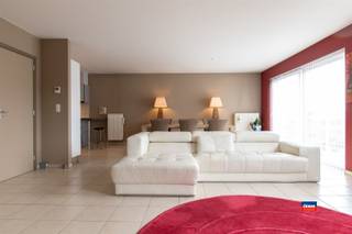 HOBOKEN | APPARTEMENT SPACIEUX ET OUVERT AVEC DEUX CHAMBRES, TERRASSE, DEPARTAGE ET STOCKAGE DE VOITURES | EPC B | aménagement comme suit :...