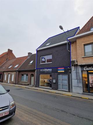 Recent duplex appartement te huur nabij de Gavers. Dit recent appartement bestaat uit:Gelijkvloers uit een berging (fietsen),Eerste verdieping:...
