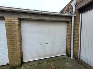 Garage for sale in Bruges