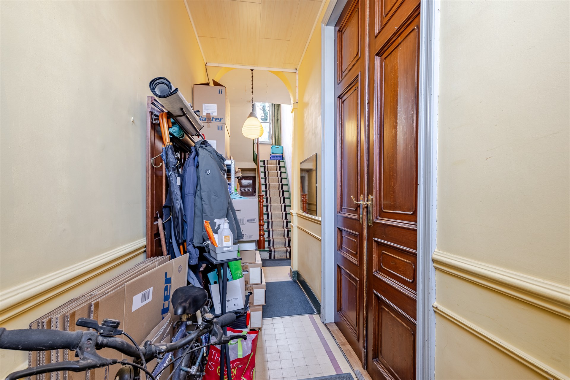 Te renoveren woning met tuin in het centrum van Aalst - foto 3